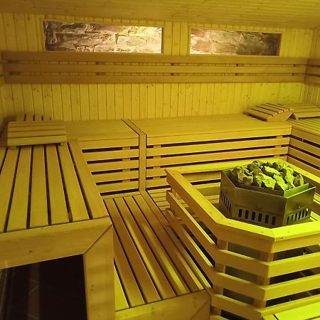 Schloss Goldacker - Das Schloss Der Gesundheit Weberstedt Dış mekan fotoğraf