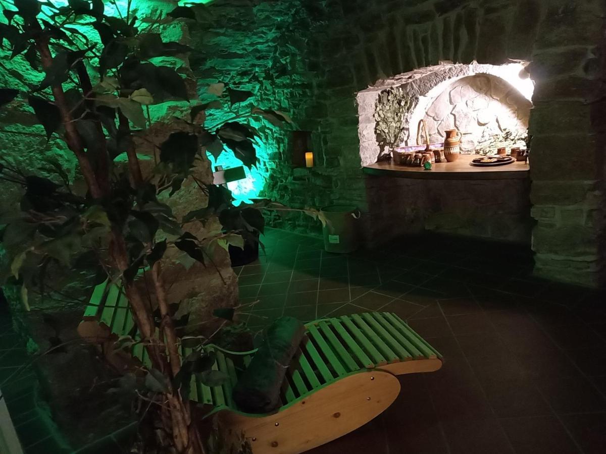 Schloss Goldacker - Das Schloss Der Gesundheit Weberstedt Dış mekan fotoğraf